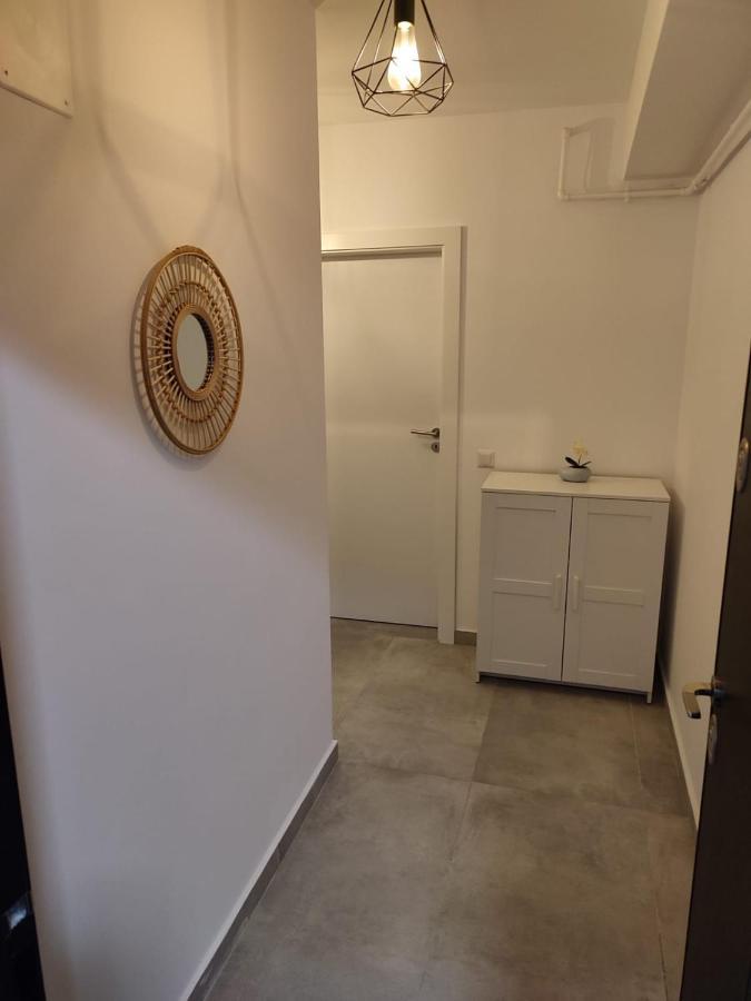 Dream 1 Apartment บูคาเรสต์ ภายนอก รูปภาพ